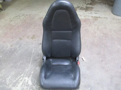 Toyota MR2 Spyder 2000 - asiento delantero del pasajero derecho (negro-cuero) Foto 1 de 4