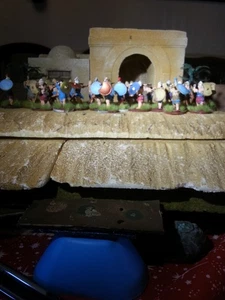 28mm Ancients painted Trojan,Myceanean Infantry x 25 based. - Picture 1 of 9