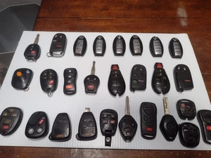 27 key fob lot mixed keyless entry remotes - Picture 1 of 4