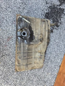VW Golf 1 cabrio 2h jh tanque de gasolina tanque bomba de depósito Facelift bomba de alimentación - Imagen 1 de 3