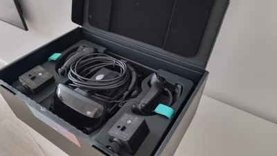 Valve Index Full VR Kit - Like New - Complete - Original Packaging - Image 1 of 4