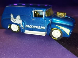 HOT WHEELS "CUSTOM" AIRBRUSH '56 FORD.. w/REAL RIDERS 💥 SPECTRAFLAME - Picture 1 of 12