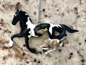 Trail Of The Painted Ponies FOREVER YOUNG 2021 Christmas Ornament - Picture 1 of 3