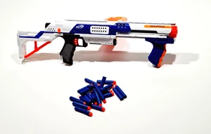 Hasbro Nerf Rampage Elite Blaster mit 18er Magazin und Darts guter Zustand - Bild 1 von 6