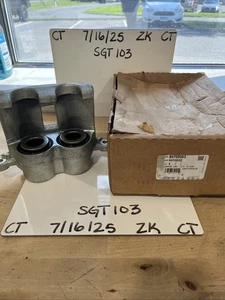 GM Rear Brake Caliper Assy 84755503 - Picture 1 of 3