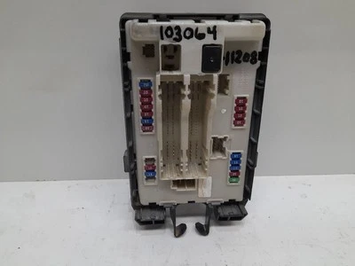 Compartimento de motor caixa de fusíveis motor VQ37VHR compatível com 10-13 INFINITI G37 1181706 - Imagem 1 de 4