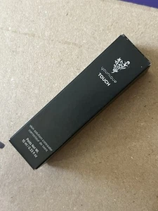 NIB Younique Touch Skin Solution Concealer EYELET Corrector Make Up .33 fl oz - Picture 1 of 4