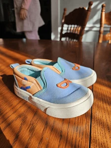 Blippi Schuhe Kleinkind Größe 7 Slipper Canvas blau orange - Bild 1 von 9