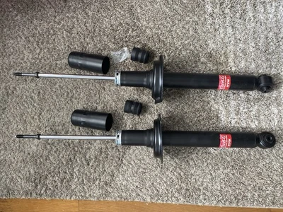 2 件 KYB Excel-G 后悬架支柱适用于 1998 - 2002 年本田雅阁减震器 ep — 第 1/3 张图片
