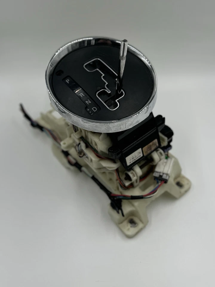 2015-2017 Mitsubishi Outlander Sport Automatic Transmission Shifter TESTED/VIN - Image 1 of 4