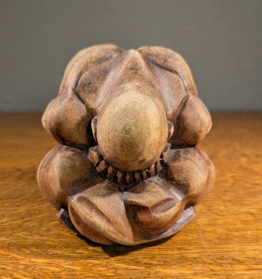 Estatuilla de madera tallada a mano de Buda llorón de colección yogui llorón en pensamiento profundo Foto 1 de 4