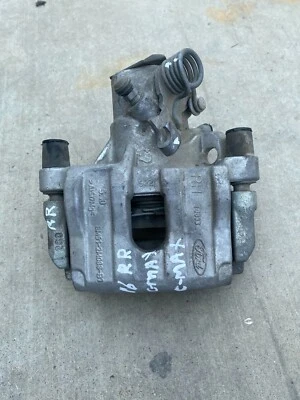 2016 FORD C-MAX PREMIUM 2.0 L REAR RIGHT BRAKE CALIPER OEM - Image 1 of 4