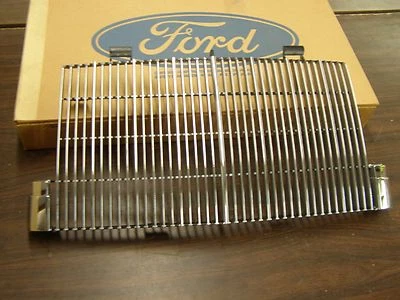 Nuevo de Lote Original Ford 1984 1985 1986 1987 Lincoln Continental Grille Givenchy Valentino Foto 1 de 4