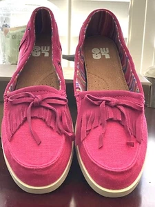Lamo Fuchsia Gypsy Boat Shoes Womens 9 Canvas Casual Slip On Comfort Shoes - Picture 1 of 7