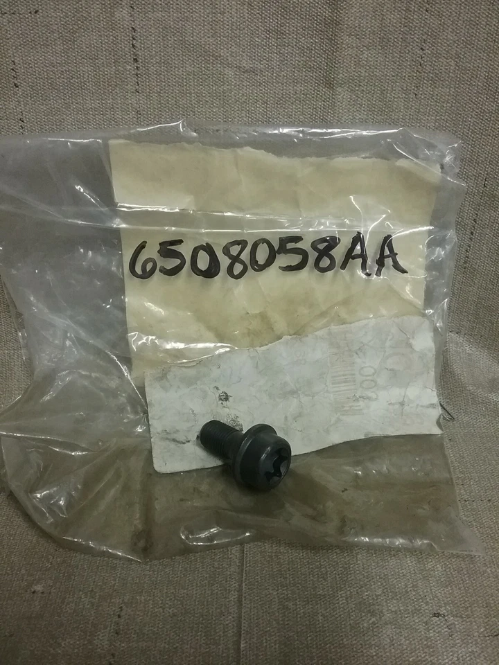 Perno de engranaje de anillo Mopar 6508058AA Foto 1 de 3