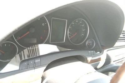 2008 A4 OE medidor de velocidade cluster 75K milhas Audi - Imagem 1 de 4