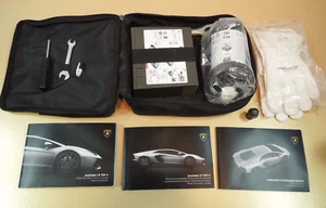 Lamborghini Aventador LP 700-4 2014 kit de herramientas manual del propietario combo excelente - Imagen 1 de 22