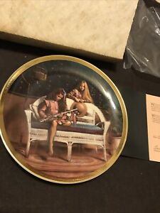 Windemere, "Young Flutists", Collector Plate, Robert Olsen, Numbered, 8.5â€� Wbox