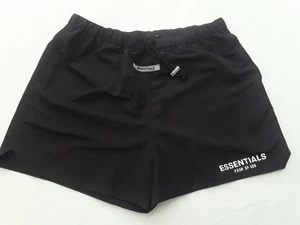 Fear of God Essentials Nylon Laufshorts Herren gebraucht einige Gebrauchsspuren - LARGE - Bild 1 von 10
