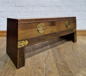 Oriental style low console table with 2 drawers - Picture 1 of 13