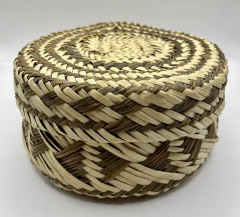 Southwestern Round Basket With Lid 3.5” H 7” W Grass Weave Cover