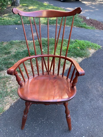 Vintage Nichols & Stone Windsor Fiddle Captain Maple Wood Colonial Arm Chair Cover