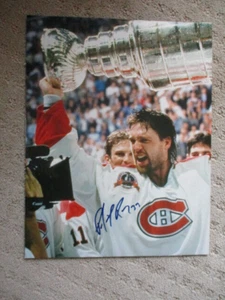 PATRICK ROY SIGNED 11X14 PHOTO PHOTOGRAPH MONTREAL CANADIENS STANLEY CUP CHAMP - Picture 1 of 3