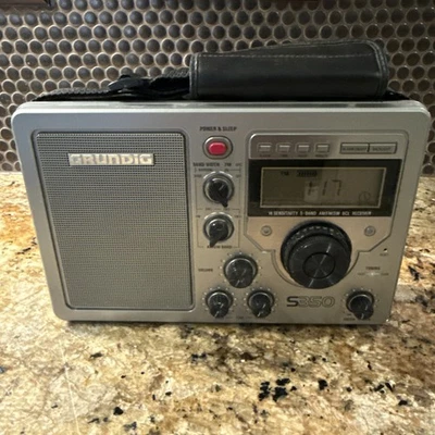 Grundig S350 Deluxe высокопроизводительный AM/FM/MW/коротковолновый поле радио пакет - Изображение 1 из 4