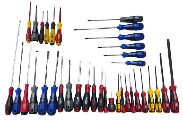 Wiha 37 Piece Screwdriver Kit - Torx, Phillips, Slotted Pozi, Ball End & Square - Image 1 of 1