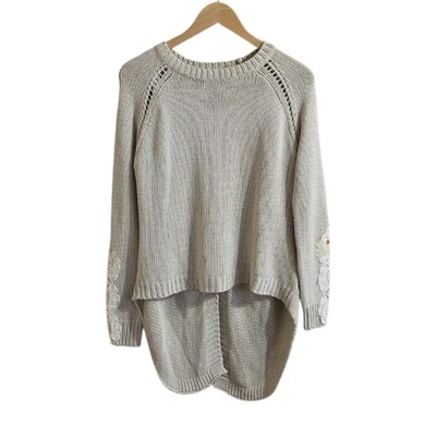 Suéter Aratta Silent Journey Boho Espalda Abierta Crema Parche Floral.Est Talla Mediana Foto 1 de 4