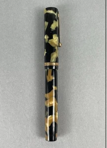 Vintage Sheaffer's schwarz und hellbraun Zelluloid 14K feine Feder Vintage Füllfederhalter - Bild 1 von 9