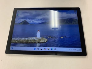 Microsoft Surface Pro 7 Plus 12.3" 11th Gen i5-1135G7 @ 2.4Ghz 8GB 256GB SSD UK - Afbeelding 1 van 4