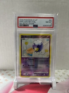 Tarjeta Pokémon Drifloon 61/100 Holograma Inverso Majestic Dawn PSA 8 casi nueva-como nueva - Imagen 1 de 1