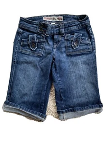 MOSSIMO Women’s Junior's Denim Bermuda Capris Low Rise Sz 3 - Picture 1 of 7