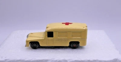 Vintage Matchbox 14B Daimler Ambulance cream w/ MW's - Image 1 of 4