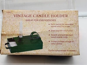 Candelabro de emergencia vintage de metal verde con cajón con velas - Imagen 1 de 2