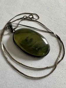 "Collar de cadena vintage de plata de ley 925 con colgante de jadeíta verde piedras preciosas 16""" - Imagen 1 de 6