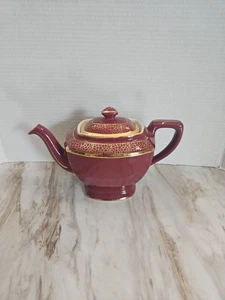 Tetera Vintage Hall 0113 6 tazas - Color Esmalte Rojo con Borde Dorado  - Imagen 1 de 13