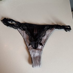 Agent Provocateur Fifi Black Pink Thong AP3 US  size M  NWT 