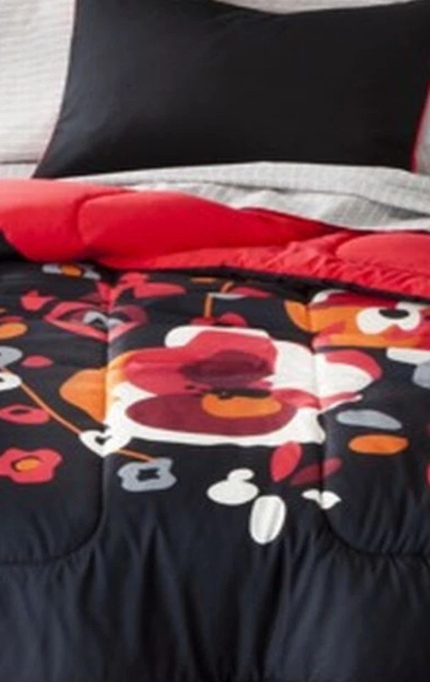 Black Floral Twin XL Bed in Bag Comforter Set Sheets Shams 5 pc - Image 1 of 1