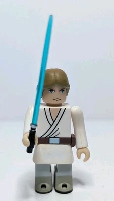 Estatueta Star Wars Luke Skywalker A New Hope (Medicom Kubrick) 2,5". - Imagem 1 de 4