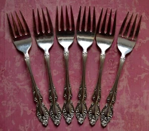 6 SALAD FORKS - BAROQUE ROSE - 1881 Rogers Oneida Silverplate - Picture 1 of 8