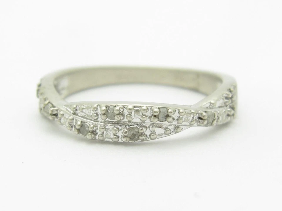 Argento Sterling .925 Infinito Design Diamante di Contorno Fedina Regalo - Immagine 1 di 1