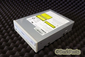 Yamaha CRW2200 IDE CD-RW Disk Drive - Afbeelding 1 van 1