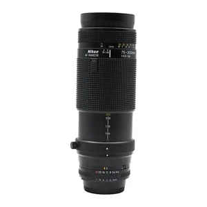 Objektiv Tele Nikon AF Nikkor 75-300mm 75-300 mm 4.5-5.6 1:4.5-5.6 - Bild 1 von 4