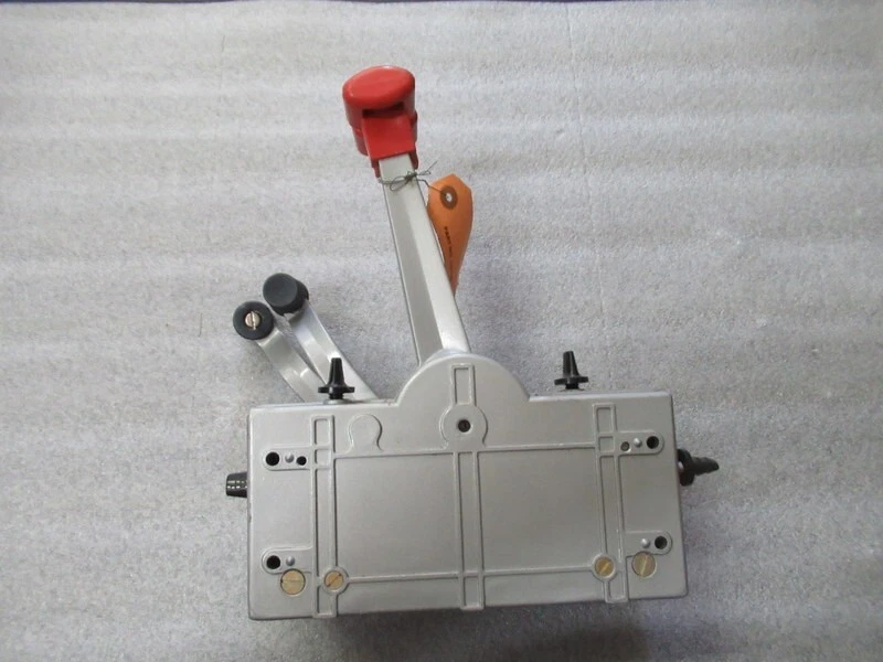 D4A Evinrude Johnson OMC 124139 0124139 Remote Control Kit OEM New Boat Parts - Image 1 of 4