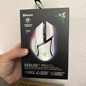 Razer Basilisk V3 Pro 30K Focus Pro Wireless Gaming Mouse White Edition - Picture 1 of 2
