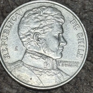 1976 1 Peso Chile Coin Weighs 4.98 Grams In. - Picture 1 of 5