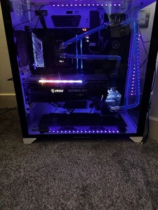 Lian Li O11 Dynamic XL Rog Certified Mid Tower Gaming Case - Silver - Picture 1 of 1