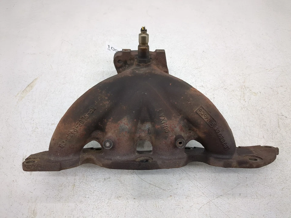 Colector de escape turbocompresor Ford Fusion 2010-2012 con turbocompresor JFY11 Foto 1 de 4